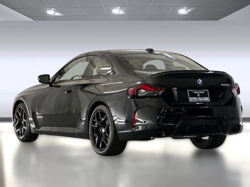 Used 2025 BMW 230i Coupe w/ M Sport Package image 3