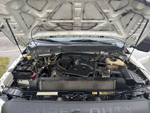 Used 2011 Ford F250 XL w/ XL Value Pkg image 28