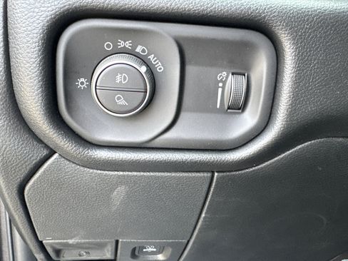 New 2026 RAM 3500 Tradesman image 15