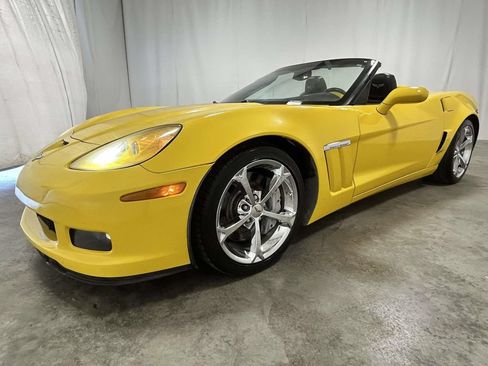 Used 2012 Chevrolet Corvette Grand Sport w/ 4LT Preferred Equipment Group RWD image 5