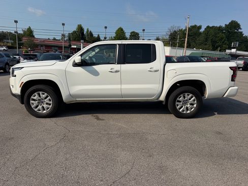 Used 2024 Nissan Frontier SV w/ SV Convenience Package AWD/4WD image 10