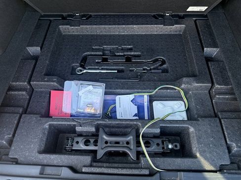 Used 2020 Subaru Outback Touring image 49