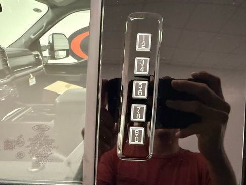 New 2026 Ford F250 Lariat w/ Lariat Premium Package image 10