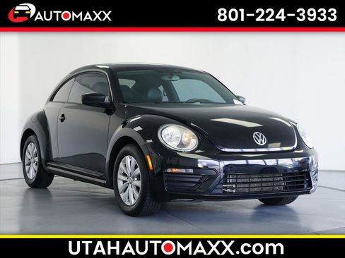 Used 2017 Volkswagen Beetle 1.8T image 1