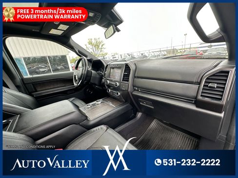Used 2019 Ford Expedition Limited w/ Equipment Group 302A AWD/4WD image 21