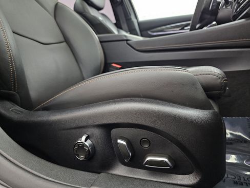 Used 2021 Cadillac CT5 V w/ Premium Package image 17