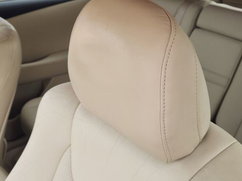 Used 2010 Lexus RX 350 2WD image 19