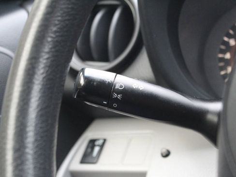 Used 2010 Toyota RAV4 4WD image 27