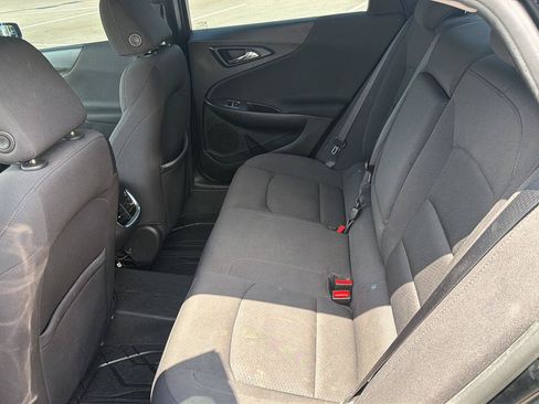 Used 2019 Chevrolet Malibu LT w/ Driver Confidence Package FWD image 29