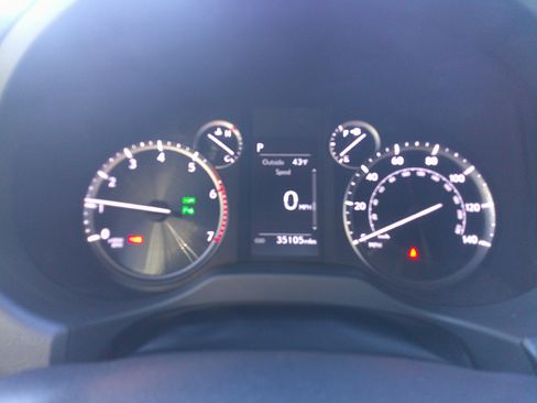 Used 2023 Lexus GX 460 Premium image 22