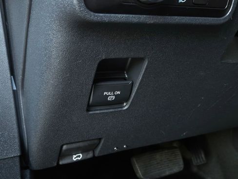 Used 2023 Ford Bronco Badlands image 18