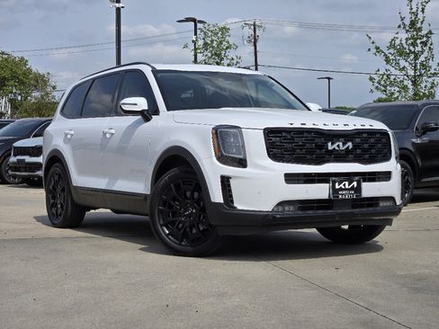 Used 2022 Kia Telluride SX w/ SX Prestige Package image 34