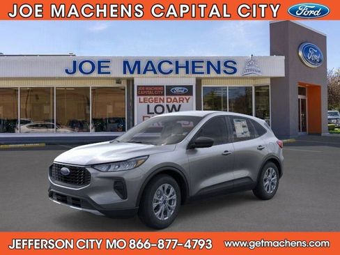 New 2026 Ford Escape Active w/ Cold Weather Package image 3