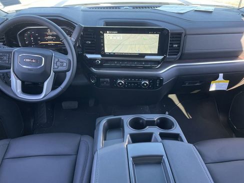 New 2026 GMC Sierra 2500 SLT AWD/4WD image 20