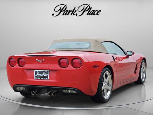 Used 2005 Chevrolet Corvette Convertible w/ Preferred Equipment Group image 6