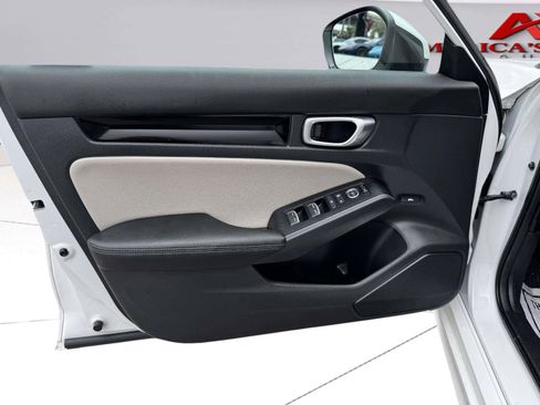 Used 2024 Honda Civic Touring image 11