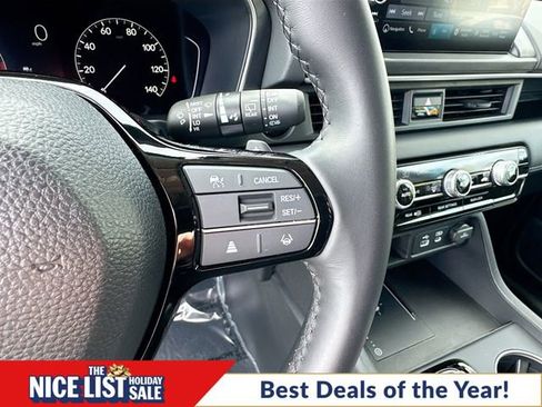 Certified 2025 Honda Pilot Touring image 38