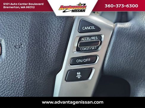 Used 2022 Nissan Titan SV w/ Accessory Utility Package image 11