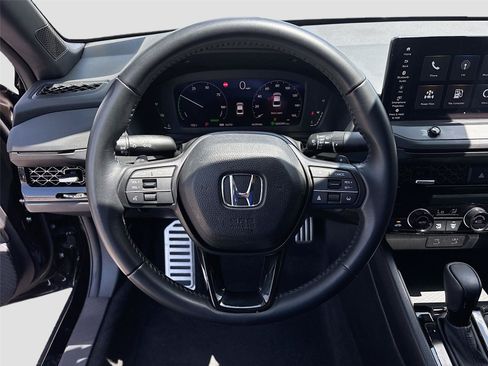Used 2023 Honda Accord Sport image 13