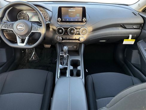 New 2025 Nissan Sentra SV image 10