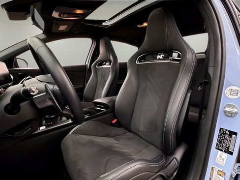Used 2022 Hyundai Elantra N FWD image 5