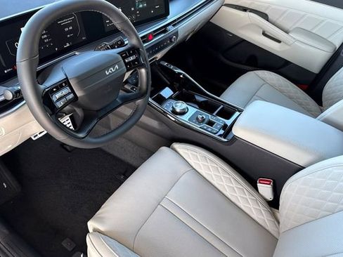 New 2026 Kia Sorento SX Prestige AWD/4WD image 11