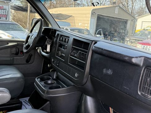 Used 2012 Chevrolet Express 2500 2500 3dr Cargo Van w/ 1WT image 13
