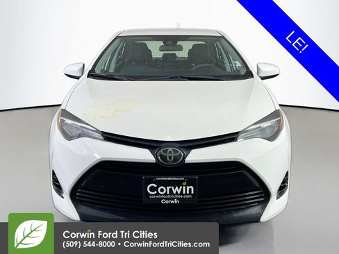 Used 2019 Toyota Corolla LE FWD image 4