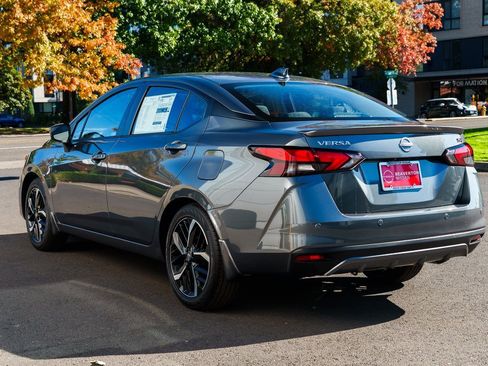 New 2025 Nissan Versa SR w/ Trunk Package image 4