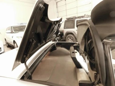 Used 2001 Chevrolet Corvette w/ Preferred Equipment Group2 image 38