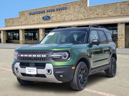 Used 2025 Ford Bronco Sport Badlands image 2