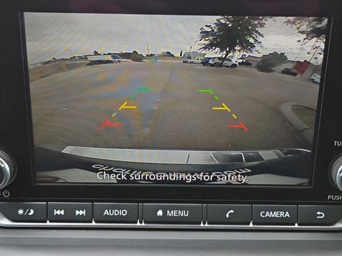 Certified 2025 Nissan Rogue SV FWD image 15