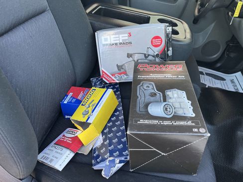 Used 2011 Chevrolet Silverado 2500 W/T image 31