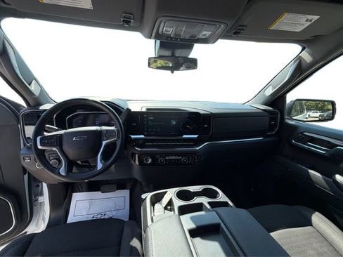 Used 2024 Chevrolet Silverado 1500 LT Trail Boss AWD/4WD image 21