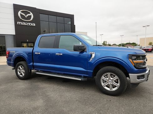 Used 2025 Ford F150 XLT w/ Equipment Group 301A Standard AWD/4WD image 8