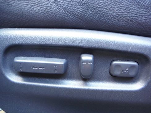 Used 2014 Honda Ridgeline SE image 24