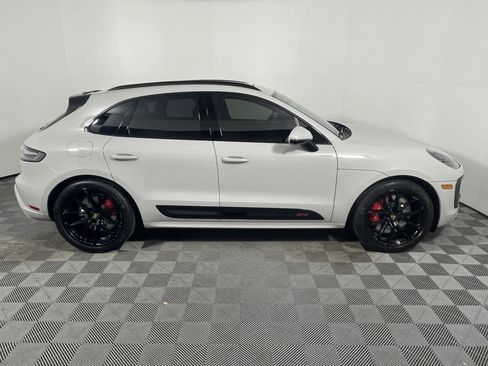 Certified 2024 Porsche Macan GTS AWD/4WD image 8
