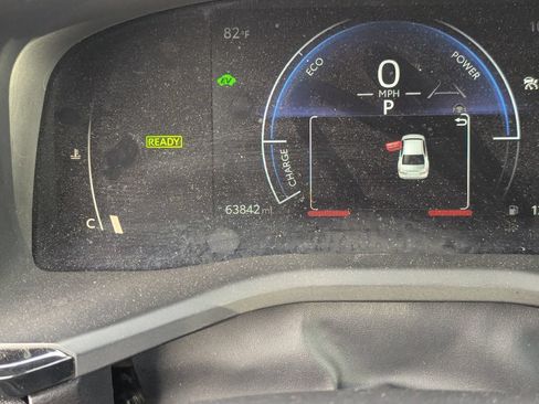 Used 2025 Toyota Camry LE FWD image 21