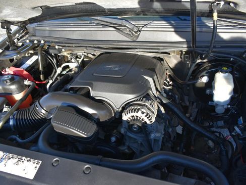 Used 2009 Chevrolet Avalanche LTZ image 49