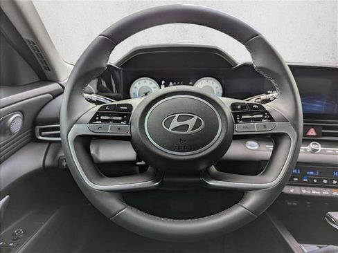 New 2026 Hyundai Elantra Limited image 15