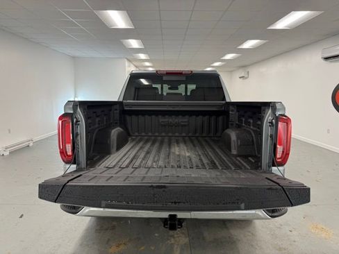 New 2026 GMC Sierra 1500 SLT w/ SLT Premium Plus Package image 8