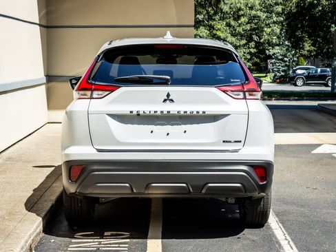 New 2026 Mitsubishi Eclipse Cross LE AWD/4WD image 6