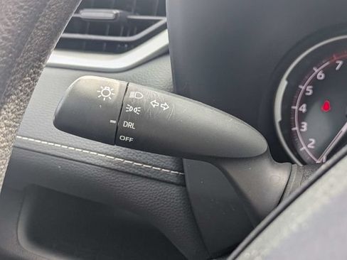 Used 2025 Toyota RAV4 LE FWD image 27