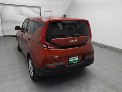 Used 2022 Kia Soul LX image 6