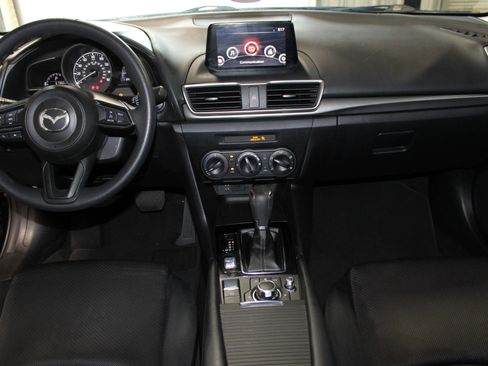 Used 2017 MAZDA MAZDA3 Sport image 13