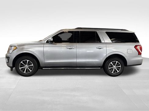 Used 2021 Ford Expedition Max XLT RWD image 2