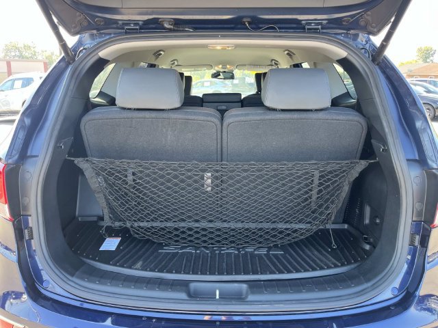 Used 2017 Hyundai Santa Fe SE w/ SE Premium Package 02 AWD/4WD image 12