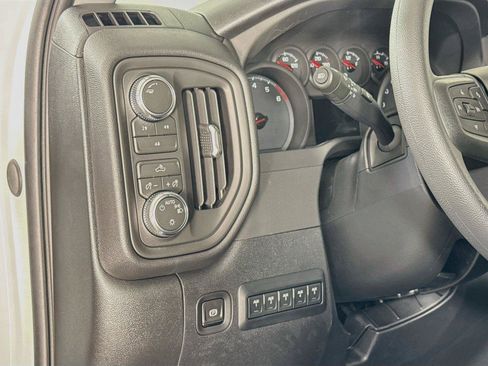 New 2026 GMC Sierra 2500 Pro w/ Convenience Package AWD/4WD image 4