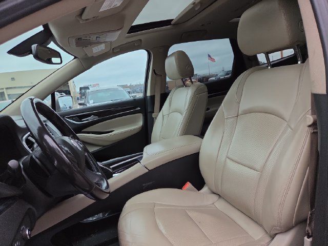 Used 2018 Buick Enclave Essence AWD/4WD image 20