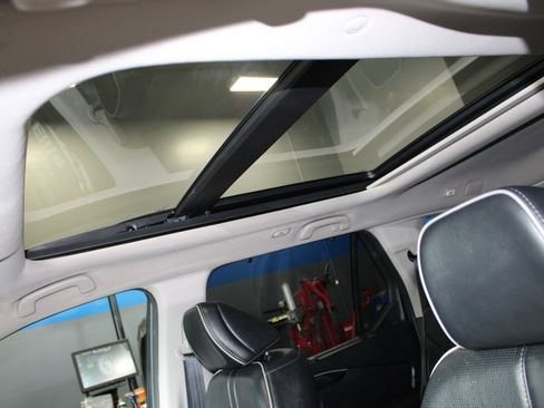 Used 2023 Honda Pilot Elite image 27